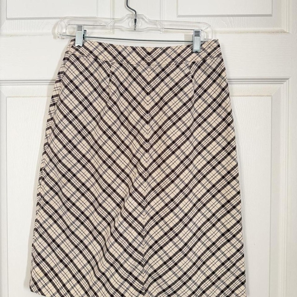 Plaid A-Line Midi Skirt in Black and Cream